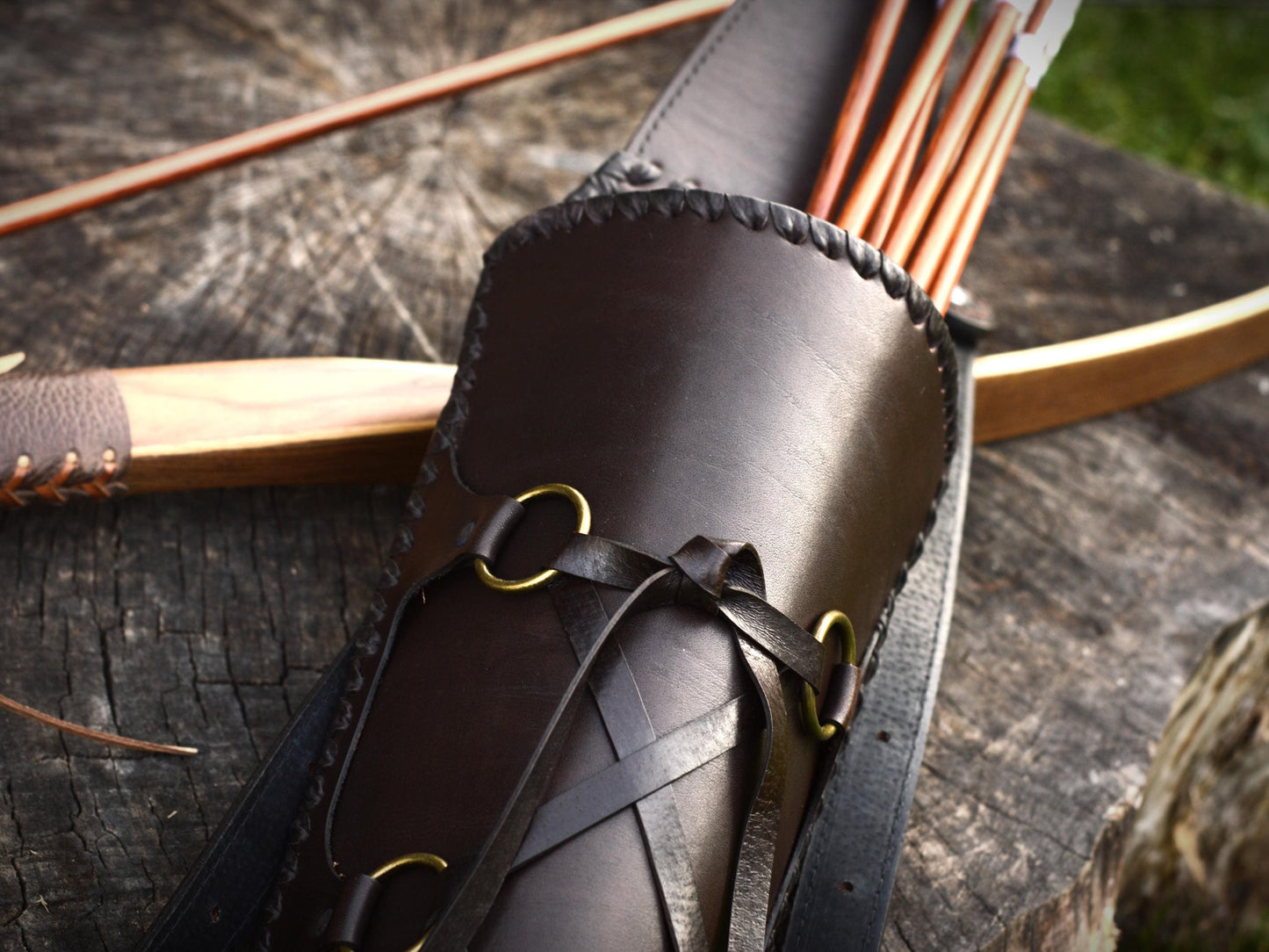 Semicircular, Back Quiver with Rings and Laced Edges
