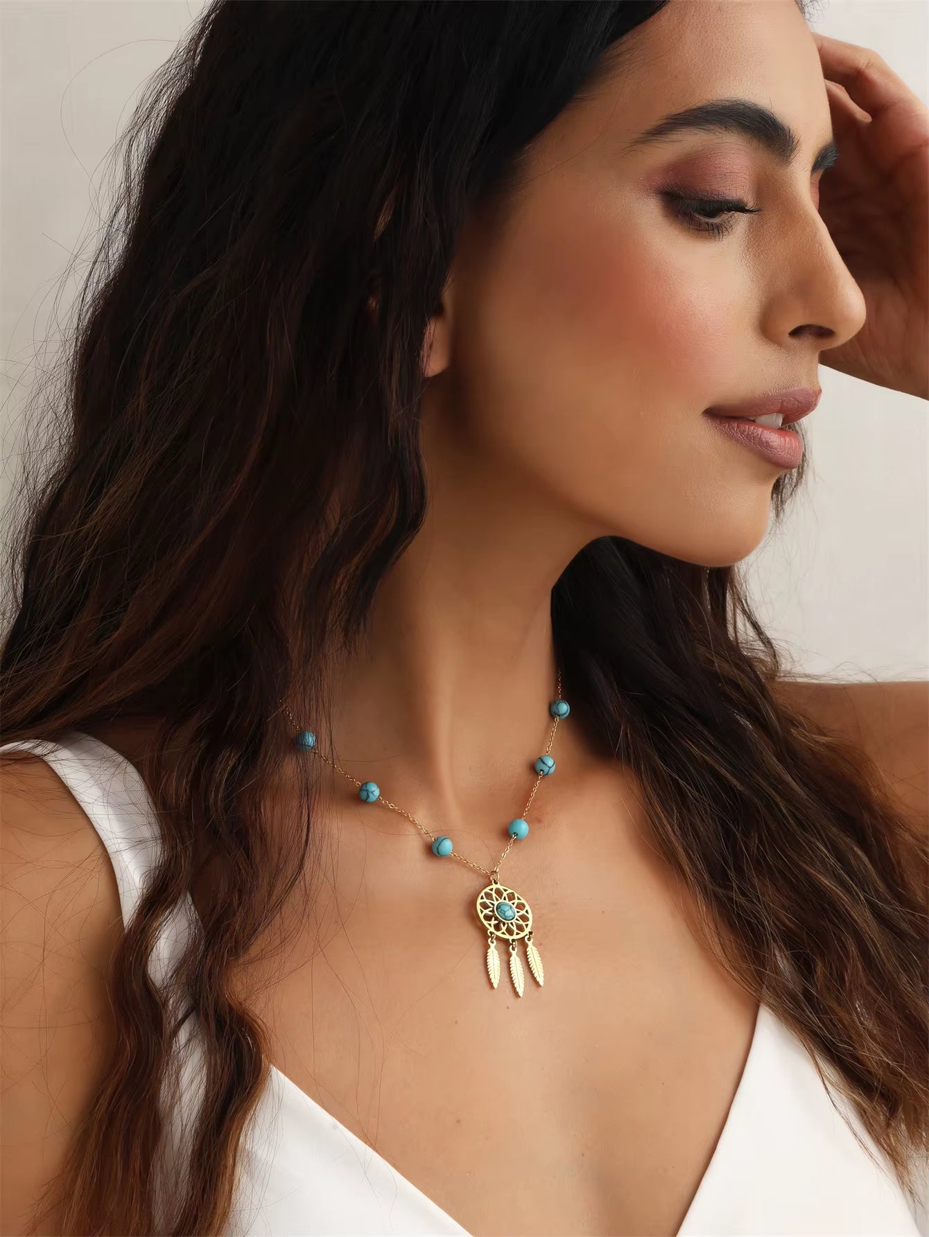 1 Pc Bohemian Dream Catcher Necklace for Women Vintage Tassel Feather Turquoise Beads Long Chain Necklace Boho Tribal Necklace