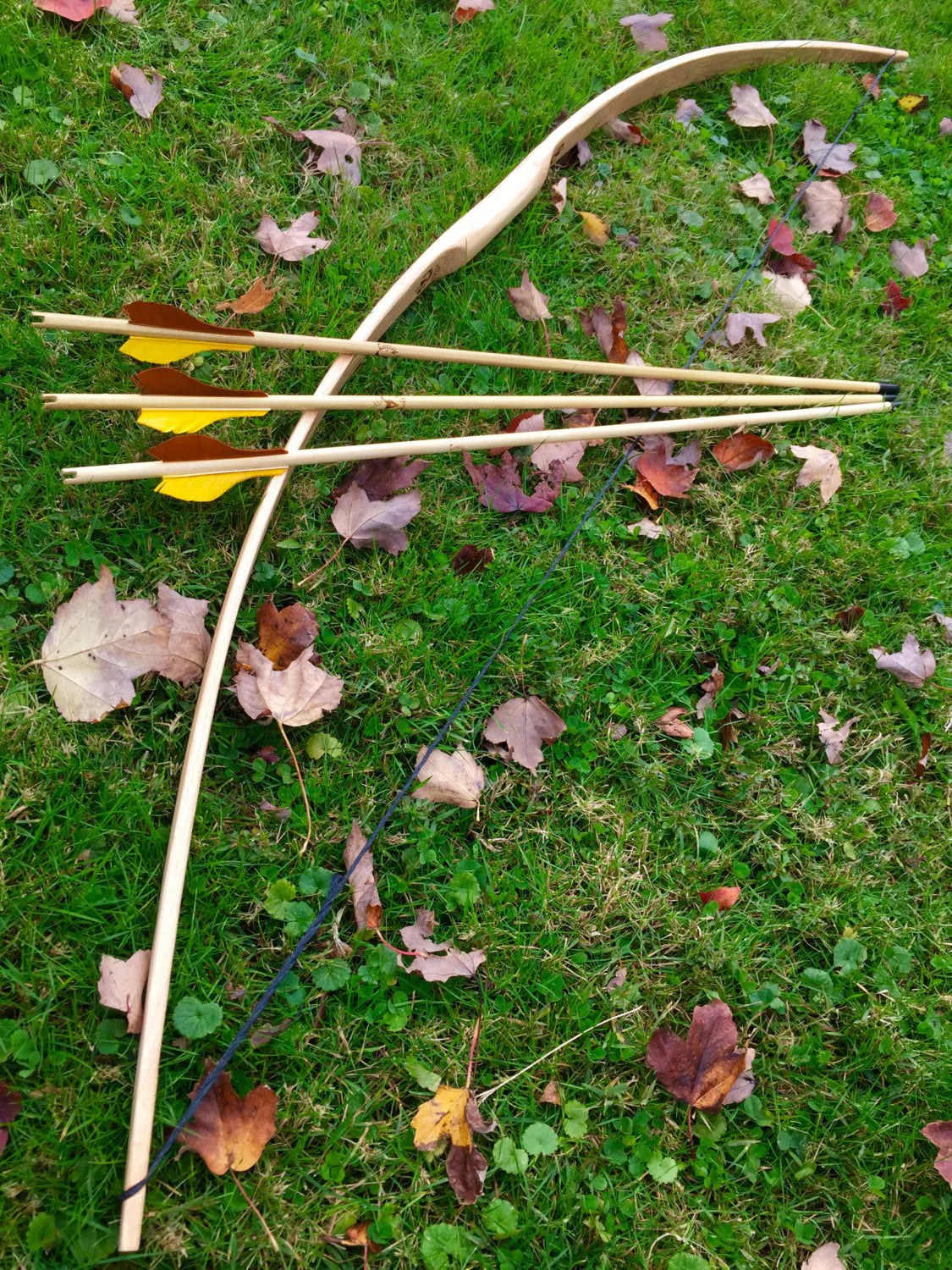 64" Bow & Arrow Combo - Longbow + 3 Arrows