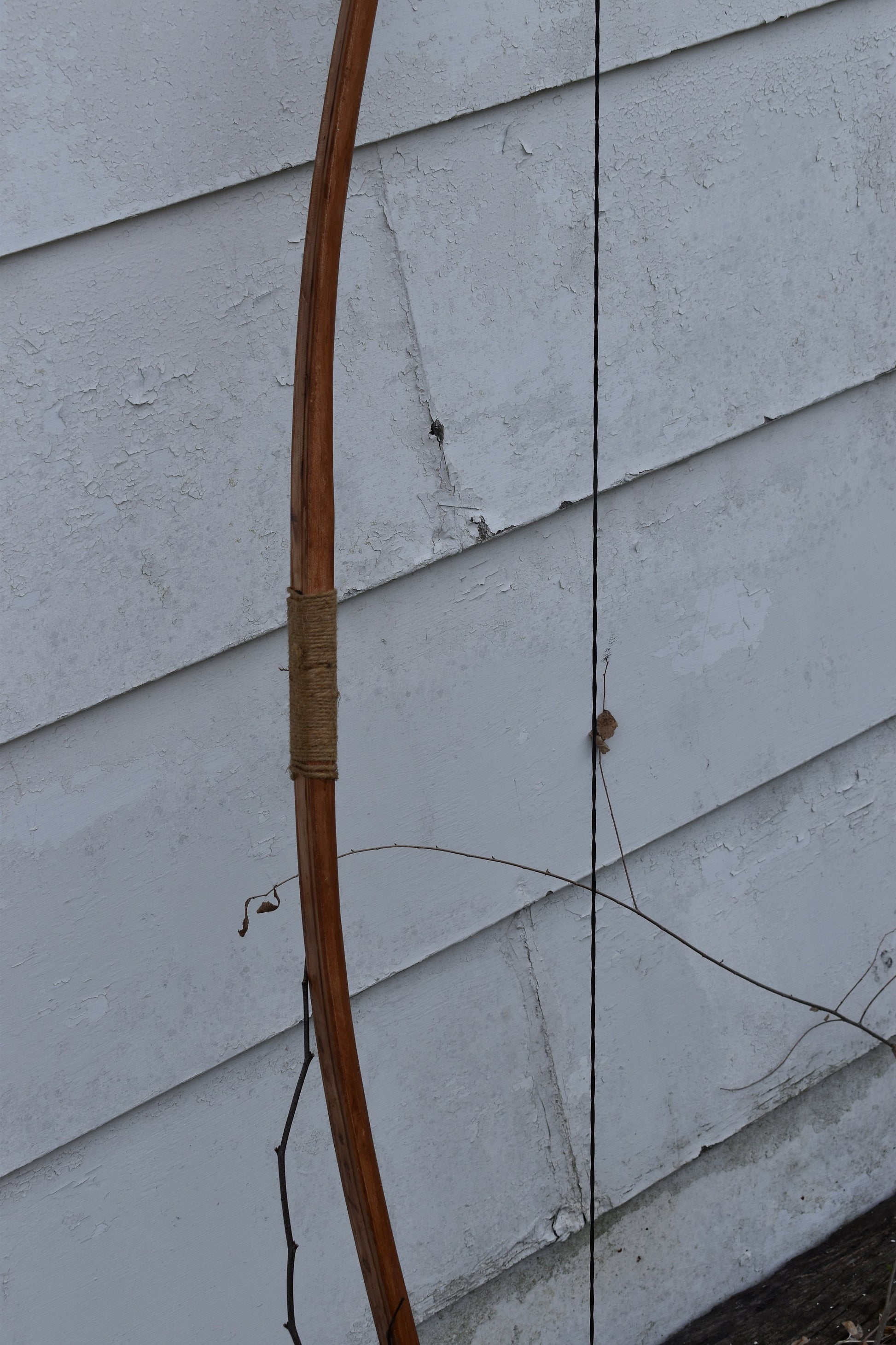Wooden Longbow - English Longbow - Native American - REAL Wood Archery Bow for Hunters or Target Shooting. SCA, LARP, All Archers