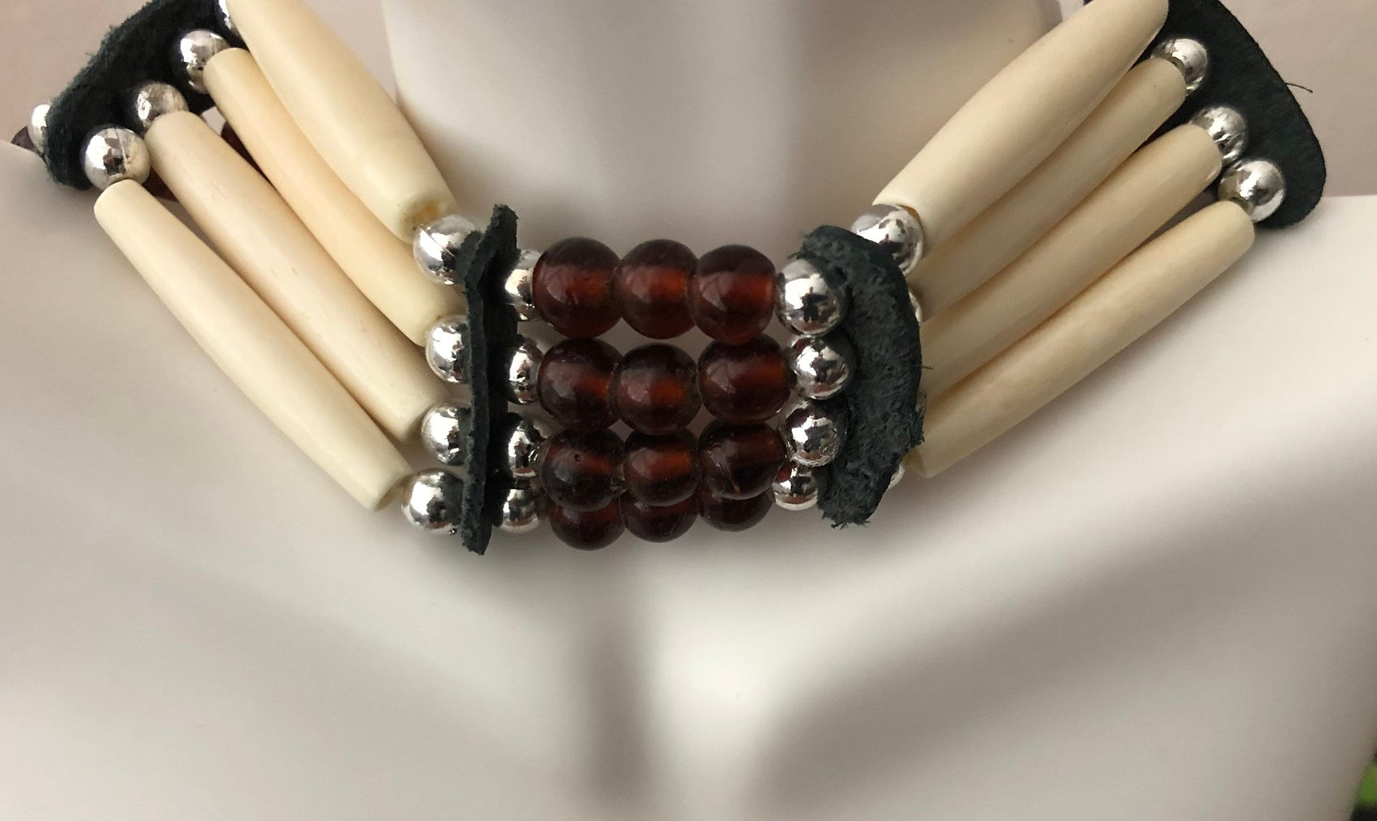 Native American Indian Style Buffalo Bone Bead Choker Tribal Necklace Jewelry