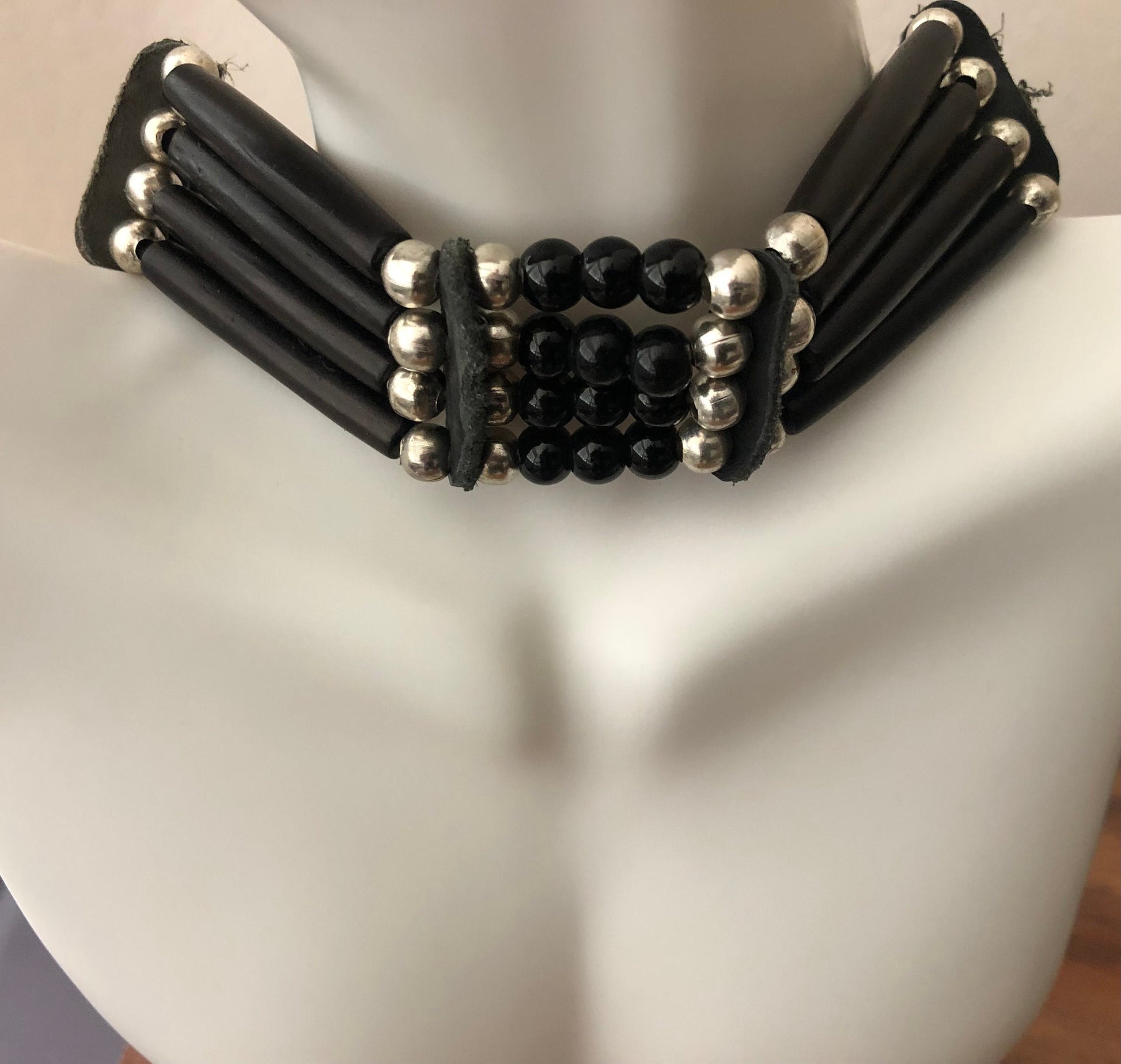 Native American Indian Style Buffalo Bone Bead Choker Tribal Necklace Jewelry