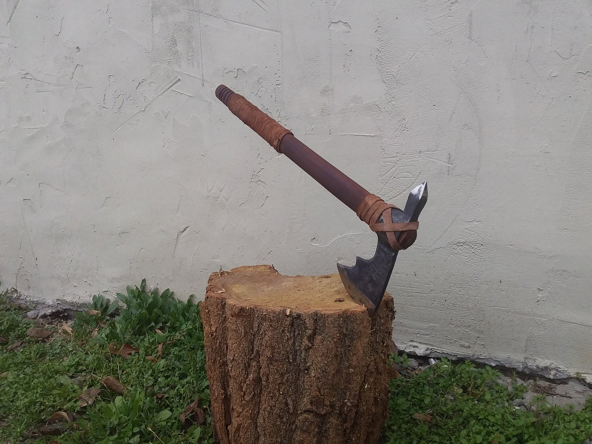 Spiked Tomahawk