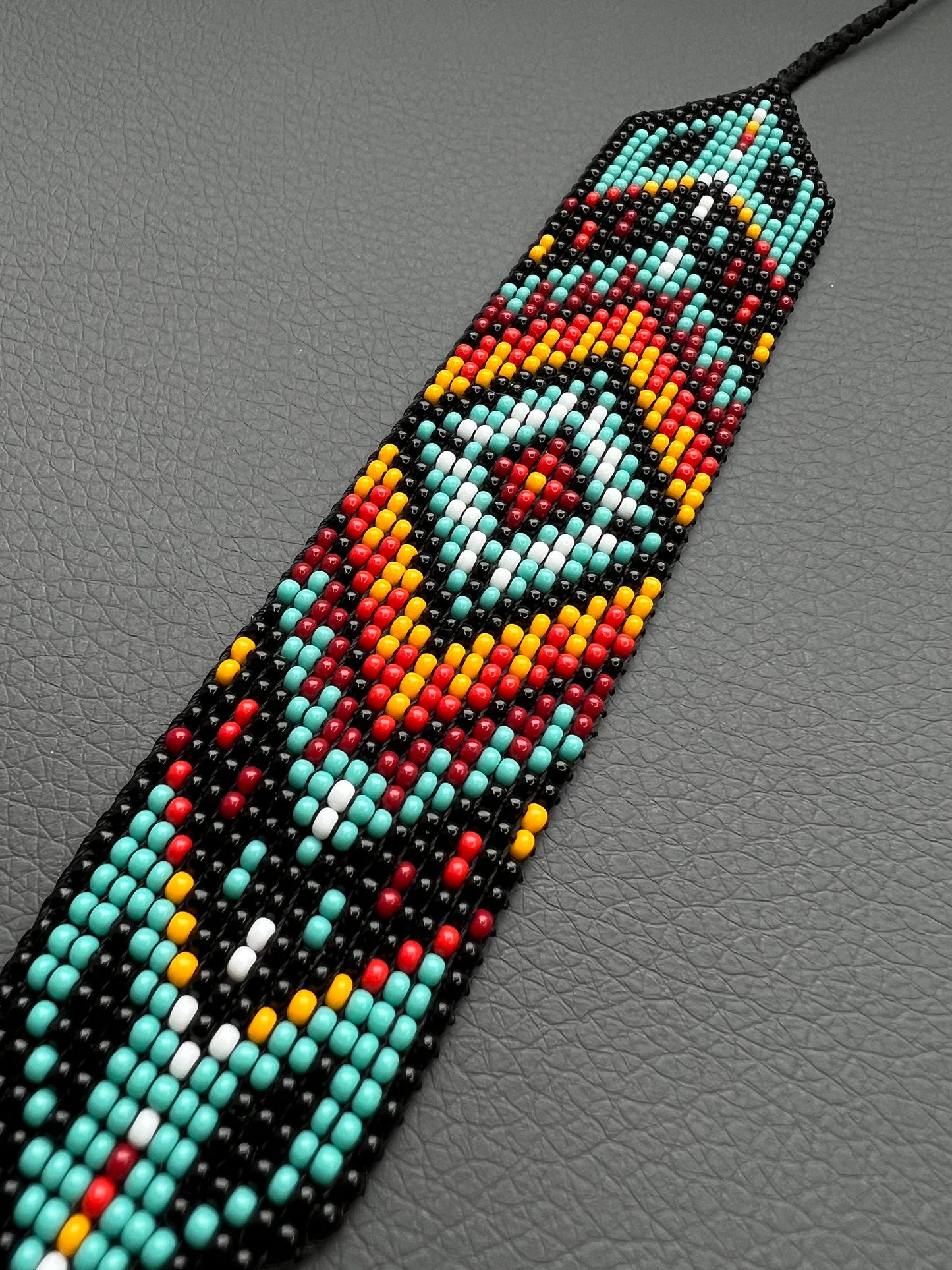Geometric Huichol Bracelet, Tribal Geometric Bracelet, Beaded Cuff Bracelet, Native Beaded Bracelet, Seed Bead Bracelet, Authentic