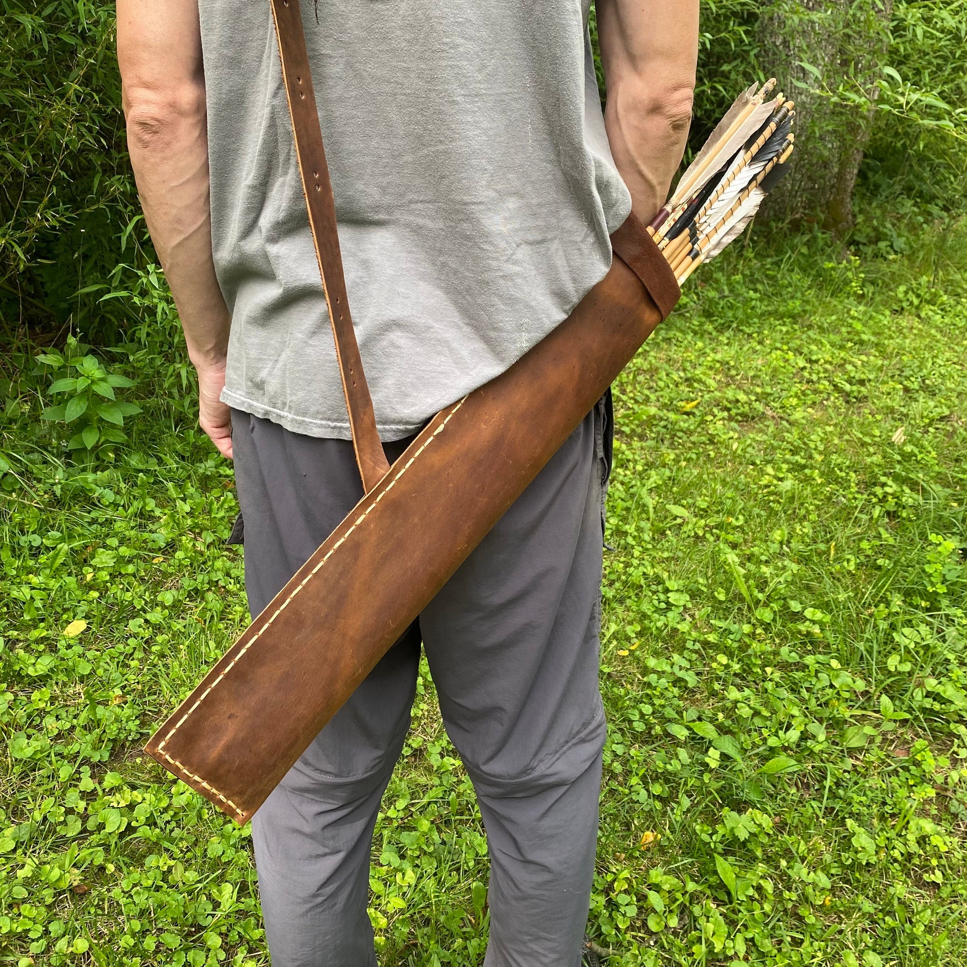 Brown Large Traditional Leather Archery Quiver