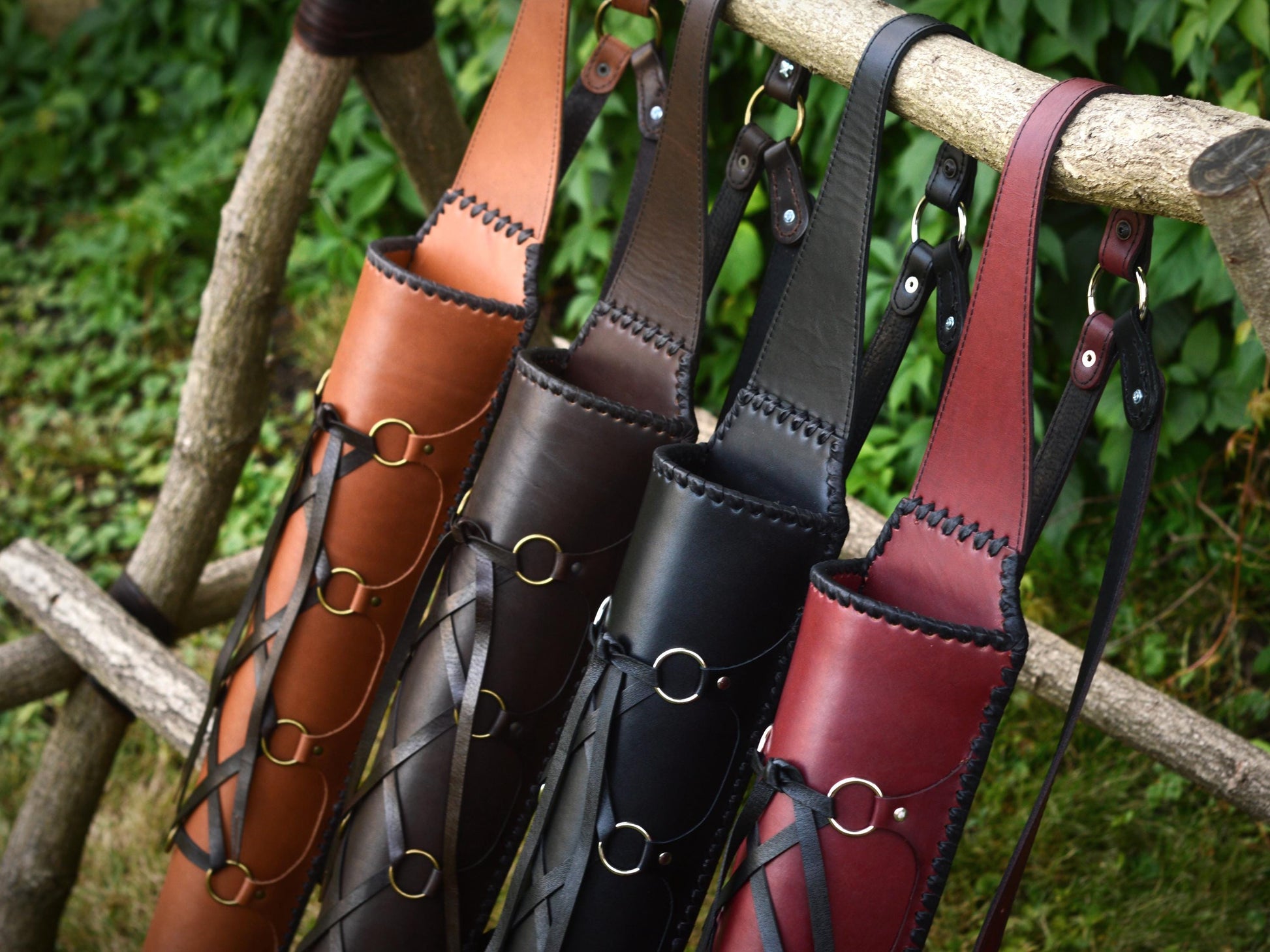 Semicircular, Back Quiver with Rings and Laced Edges