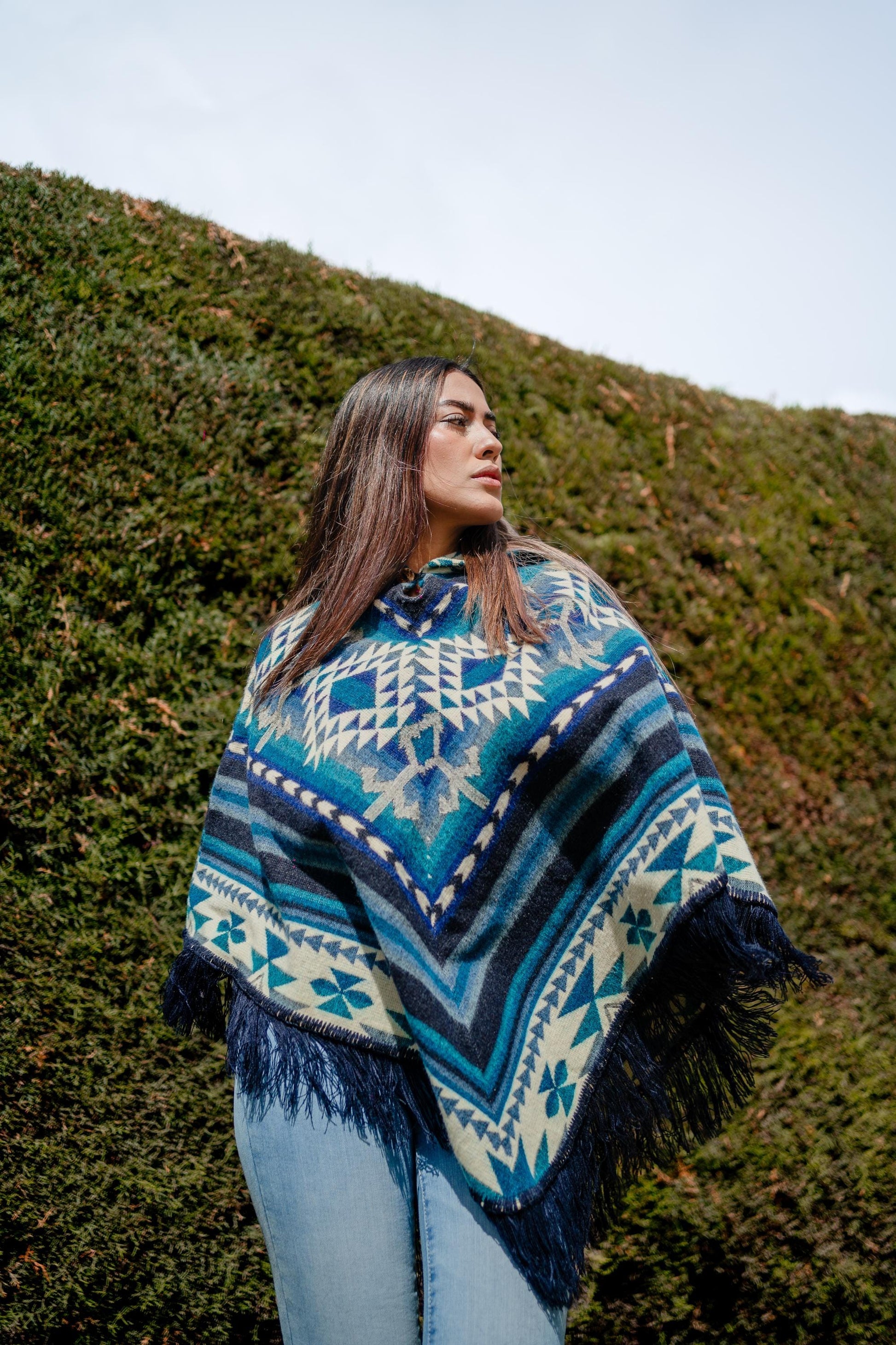 Handmade Baby Alpaca Wool Poncho: Geometric Bohemian Style