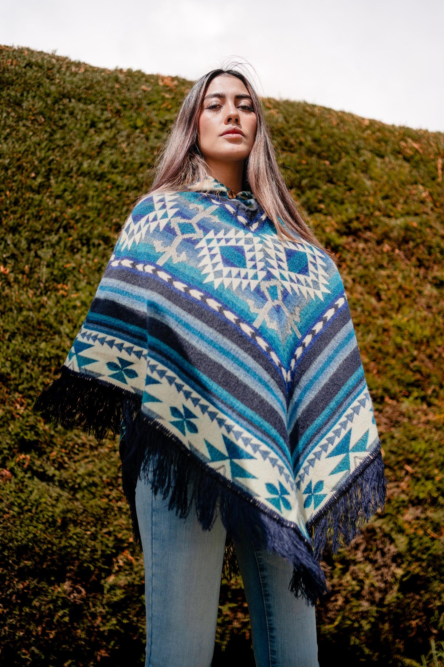 Handmade Baby Alpaca Wool Poncho: Geometric Bohemian Style