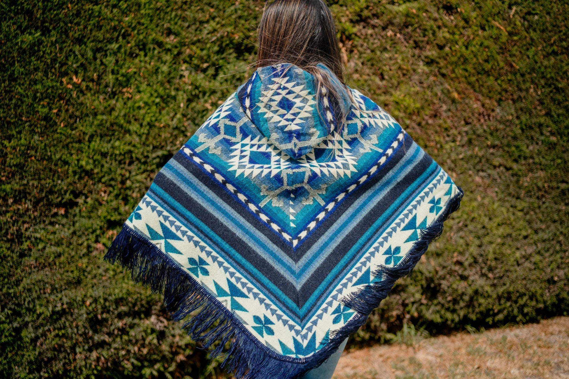 Handmade Baby Alpaca Wool Poncho: Geometric Bohemian Style