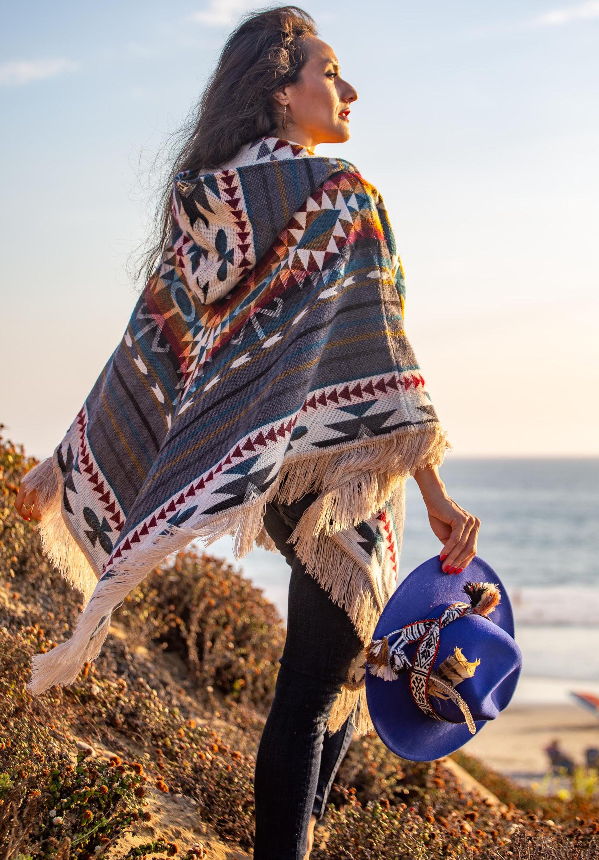 Alpacaponcho L/XL Hooded Cape, UNISEX,