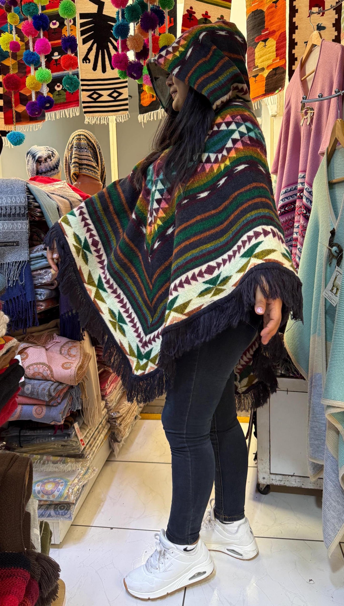 Peruvian Alpaca Poncho (Ethnic-Style Shawl)