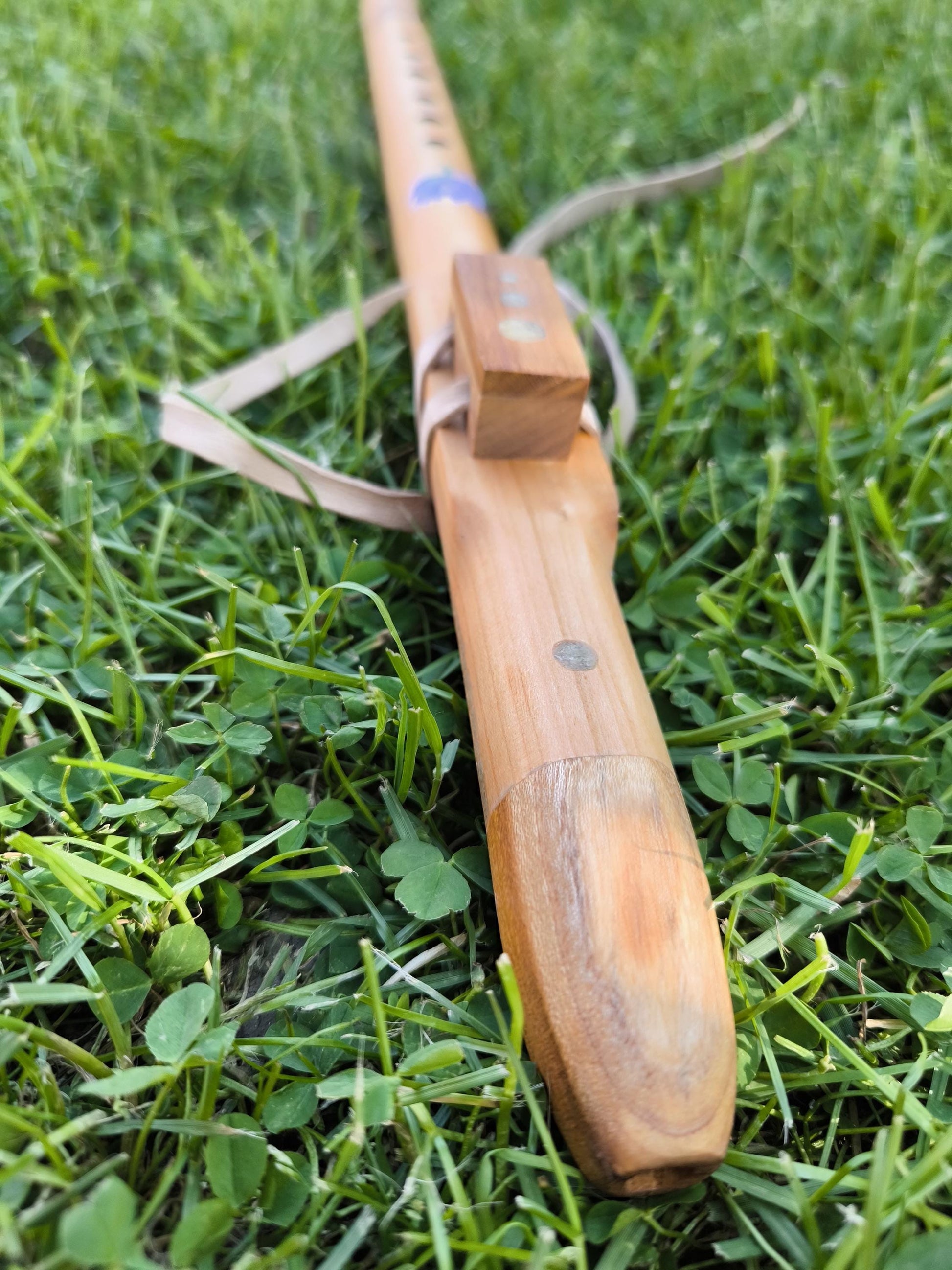 Handmade Cherry Wood Native Flute: G Key, 432Hz, Peridot Inlay