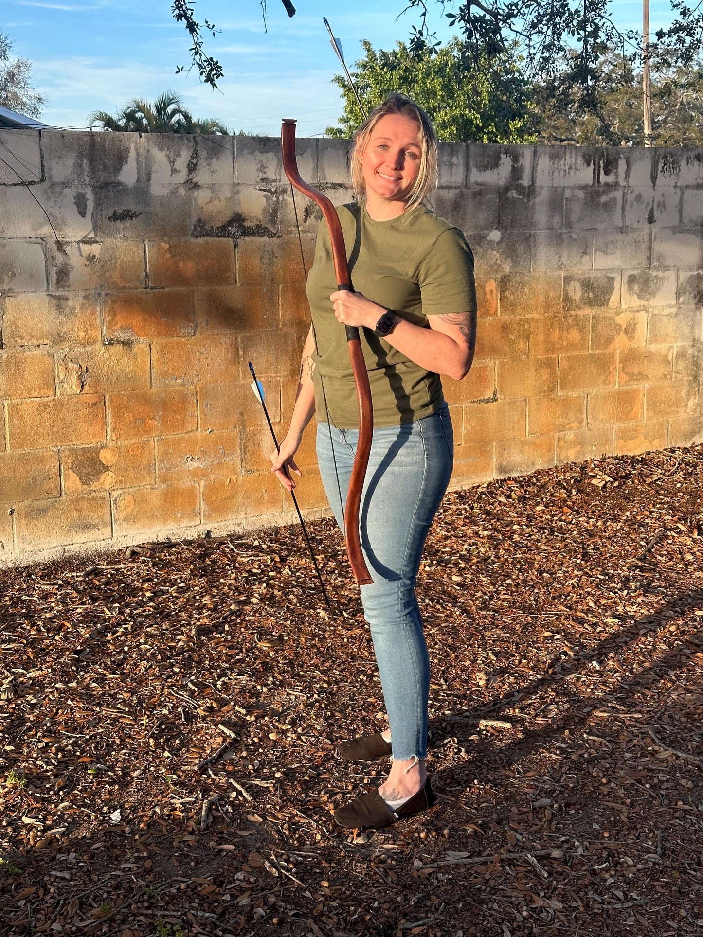 Dielast Mongol Bow for Adults – Embrace Tradition with Precision Archey – Wood Finish