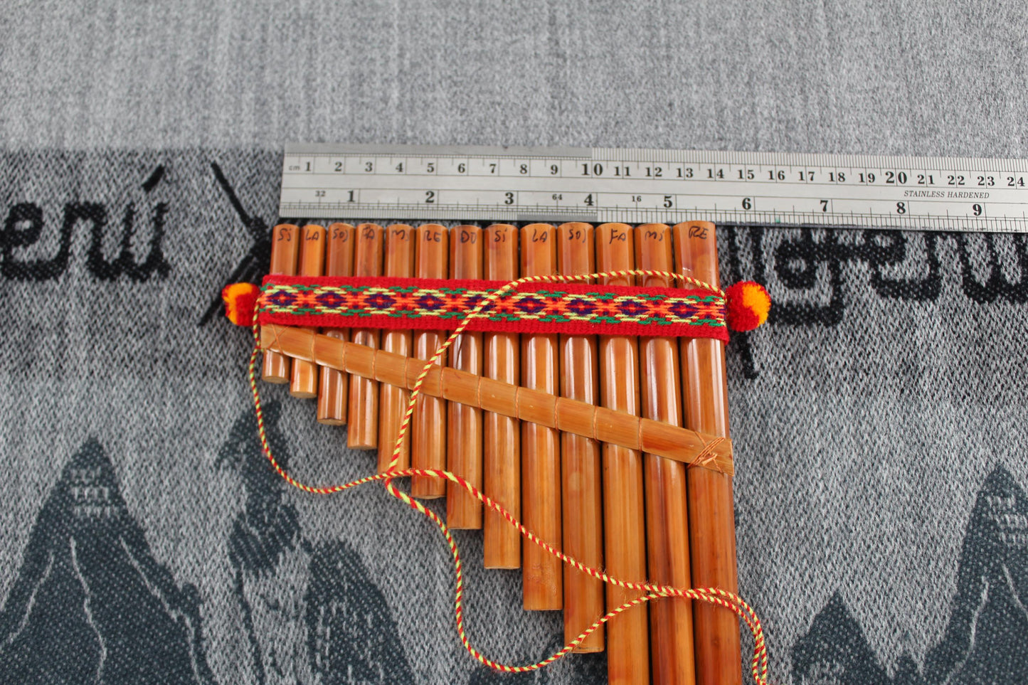 Peruvian Bamboo Pan Flute: 13 Tones, Beginner Instrument