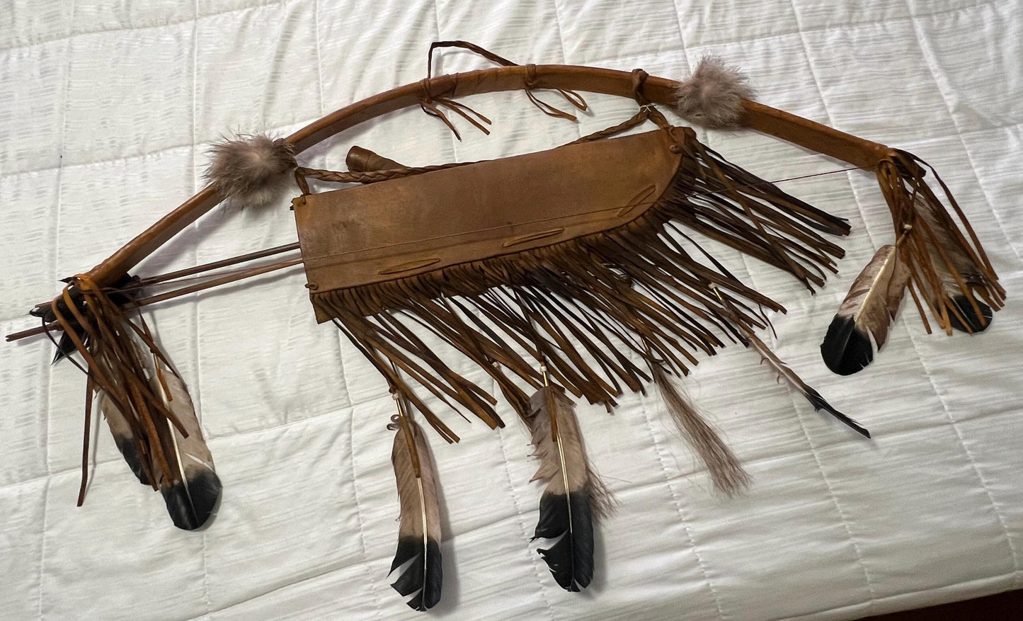 Native American Style Bow and Quiver Wall Hanging: Southwestern Rustic Decor